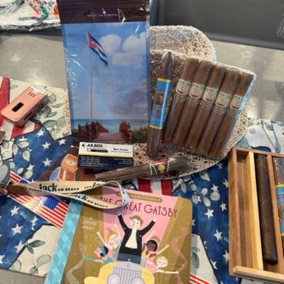 Weekender Cigar Package