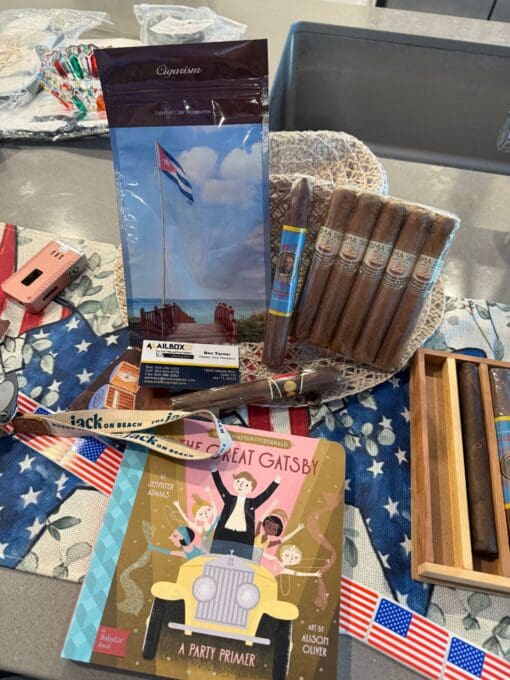 Weekender Cigar Package